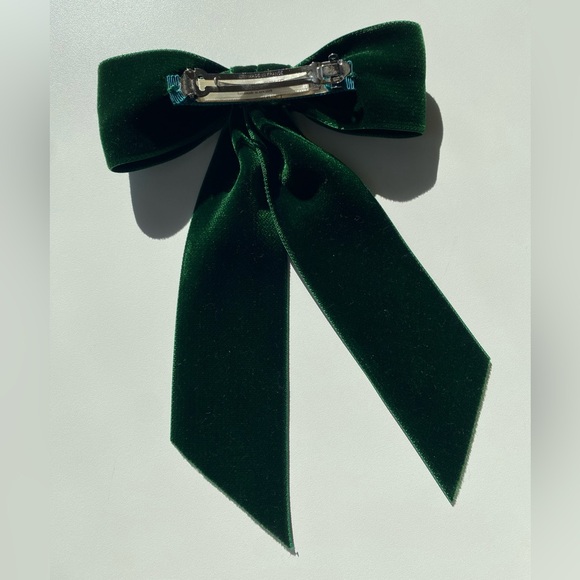 Jennifer Behr, Wide Velvet Bow Barrette! - Picture 11 of 11